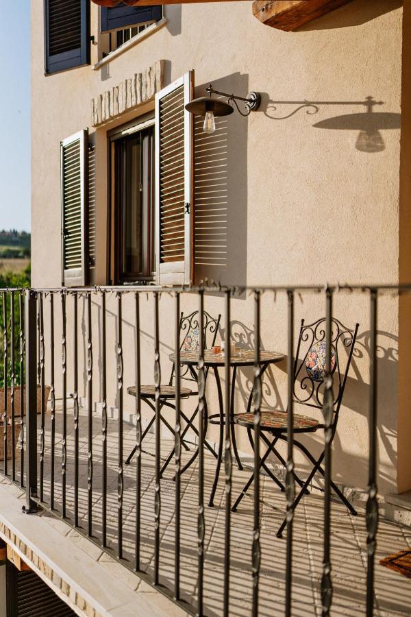 La Casa Delle Api Bed & Breakfast Offida Exterior photo