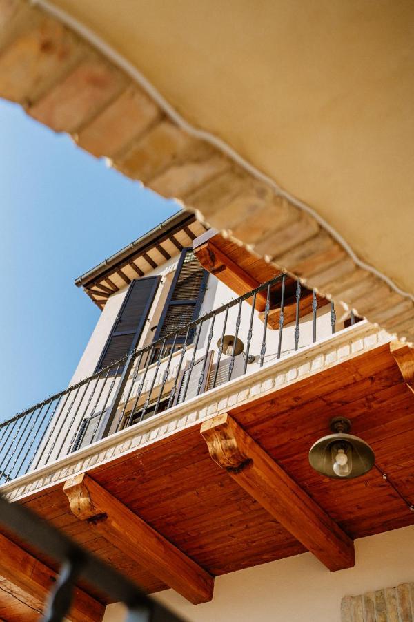 La Casa Delle Api Bed & Breakfast Offida Exterior photo